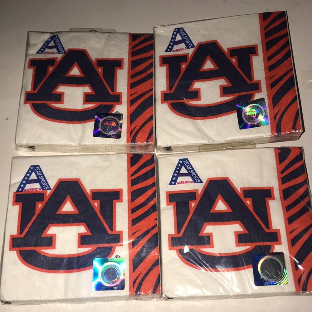 NIP Set/4 Auburn University Napkins